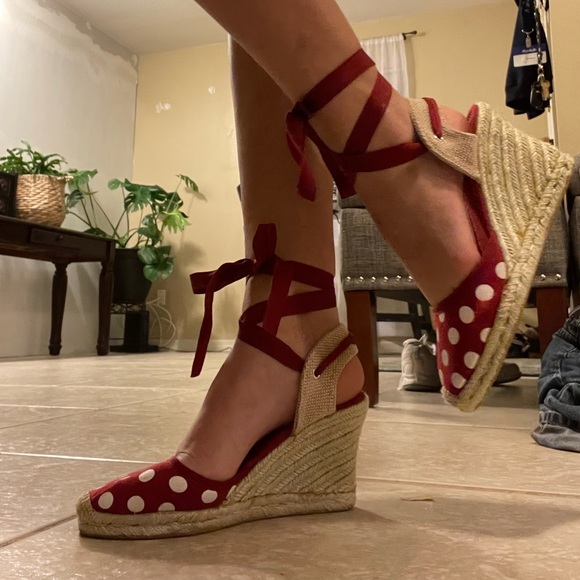 vintage 50’s polka dot wedges - Picture 2 of 2